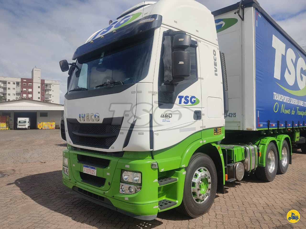 CAMINHAO IVECO HI WAY 440 Cavalo Mecânico Cavalo 6x2 TSG CANOAS RIO GRANDE DO SUL RS